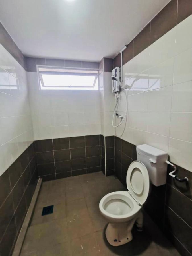 Oyo Homes 90524 D'J Pegaso Serom Homestay Муар Екстер'єр фото
